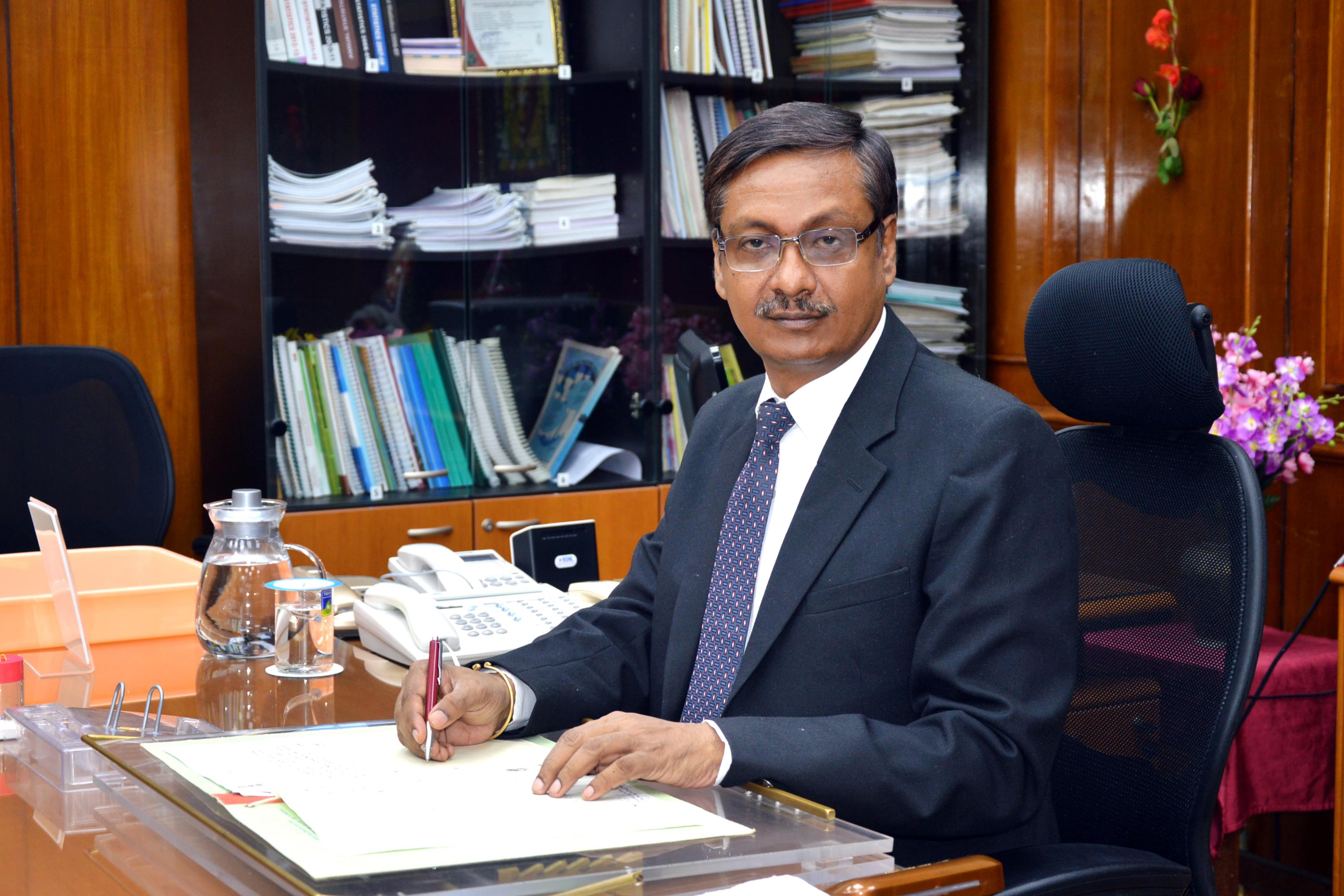 Sri Kishore Chandra Das assumes charge as Director (Personnel)  RINL-VSP