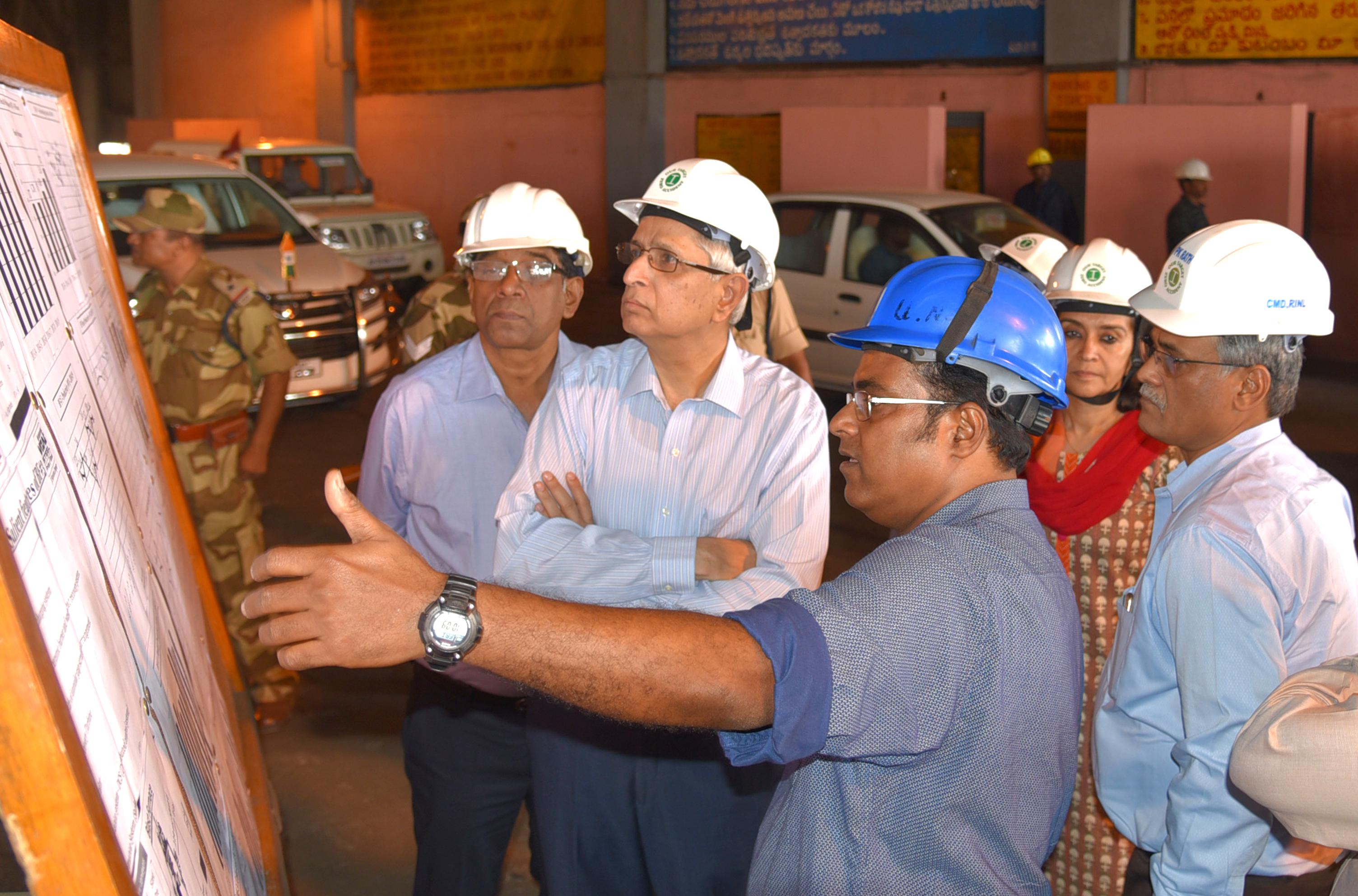 Sri Binoy Kumar, Secretary, Steel visits VSP